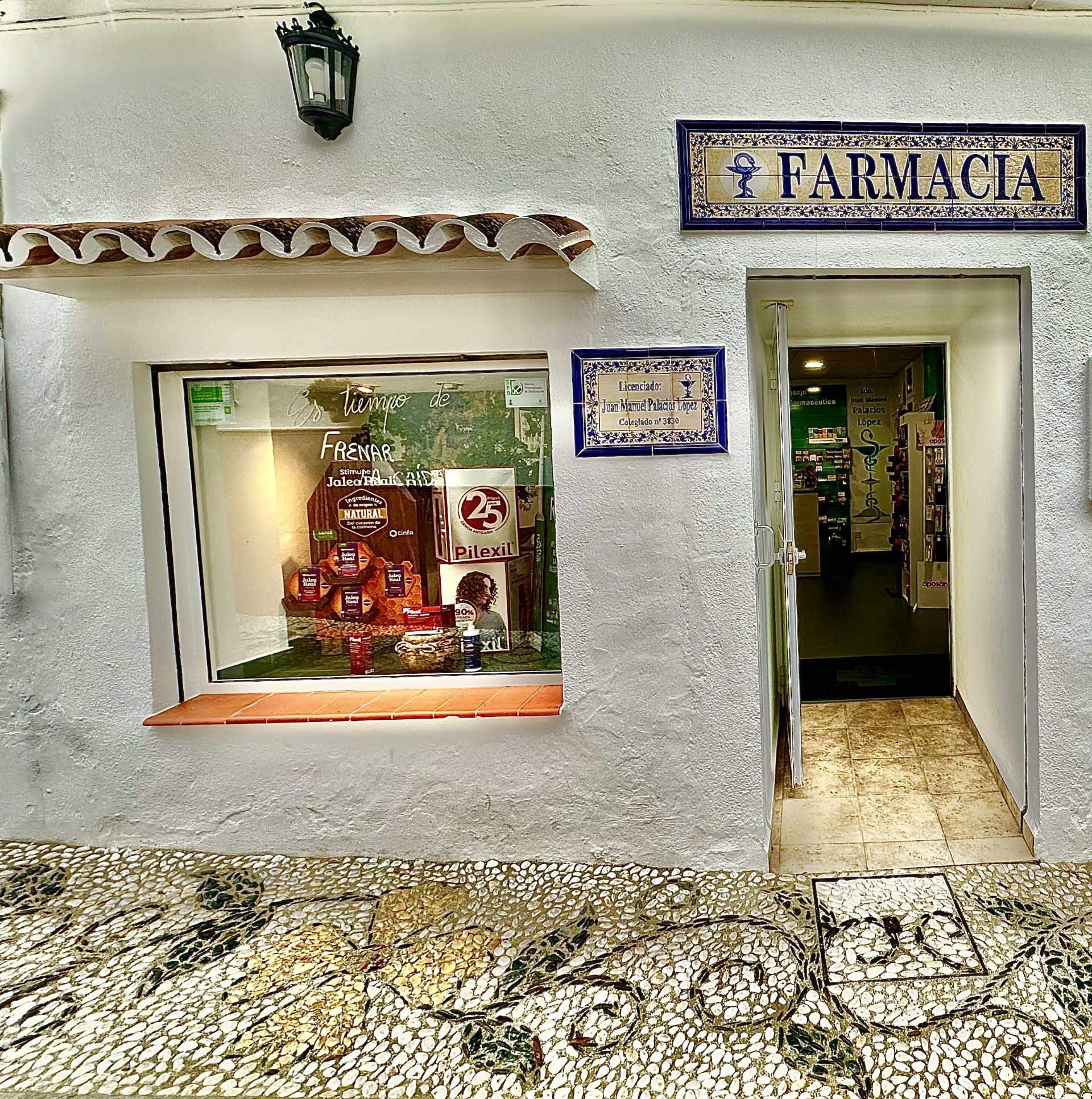 Se veria la chada de la farmacia